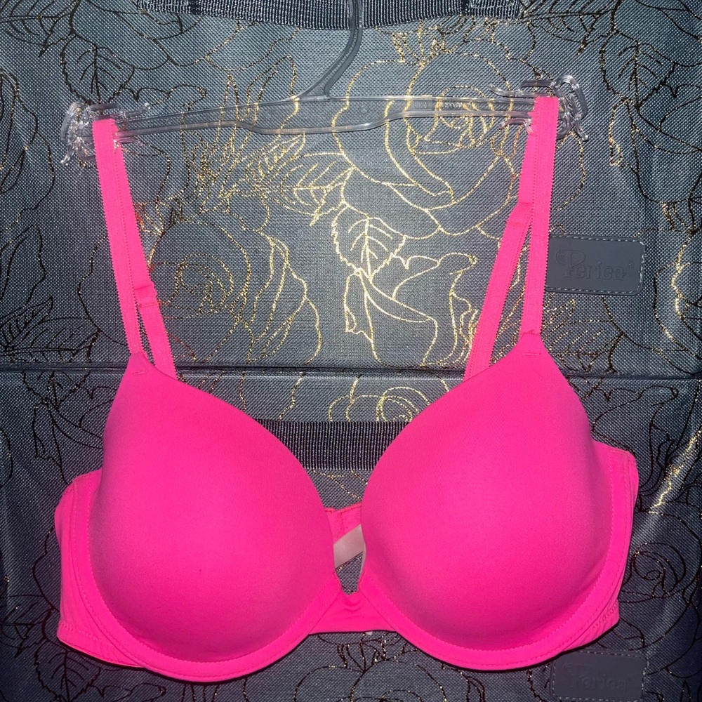 NWOT PINK Victoria's Secret Bright Pink Bra